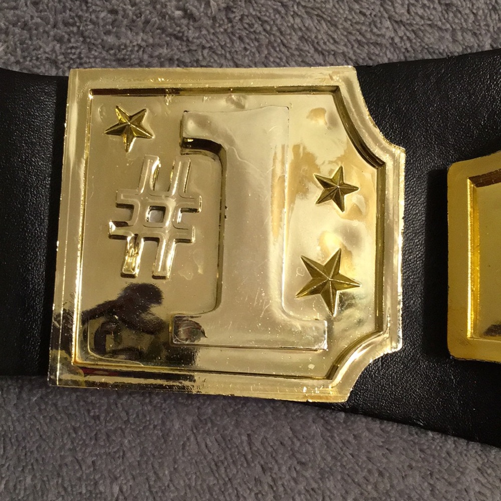 SOLD 🛑Wrestling World Champ Belt, Costume Attire - Picture 3 of 6